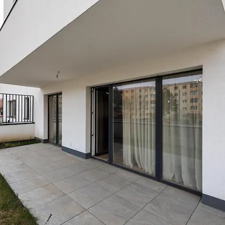 Alina'S Residence-2
